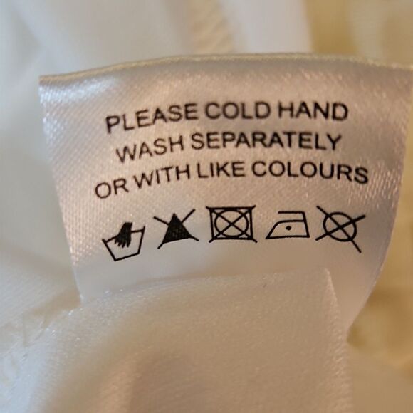 NWT Pink Lilly Elegant White Lace Maxi Dress size Small - Picture 13 of 16